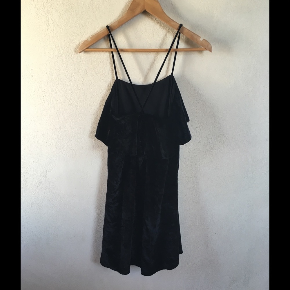 NWT Madewell velvet ruffle mini black criss cross - Picture 5 of 7